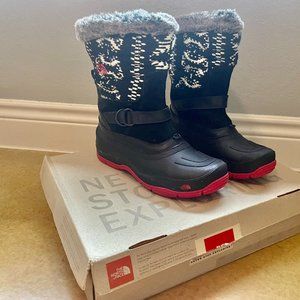 Women's THE NORTH FACE Snow Boots Black/Pink TNF Boots Size 8